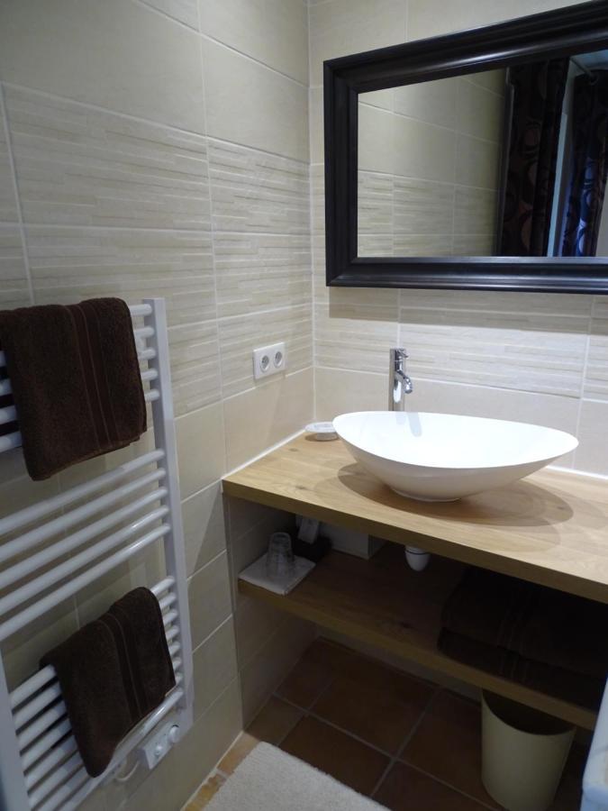 Chambres D'Hotes Belle Vigneronne Montagnac  Bagian luar foto