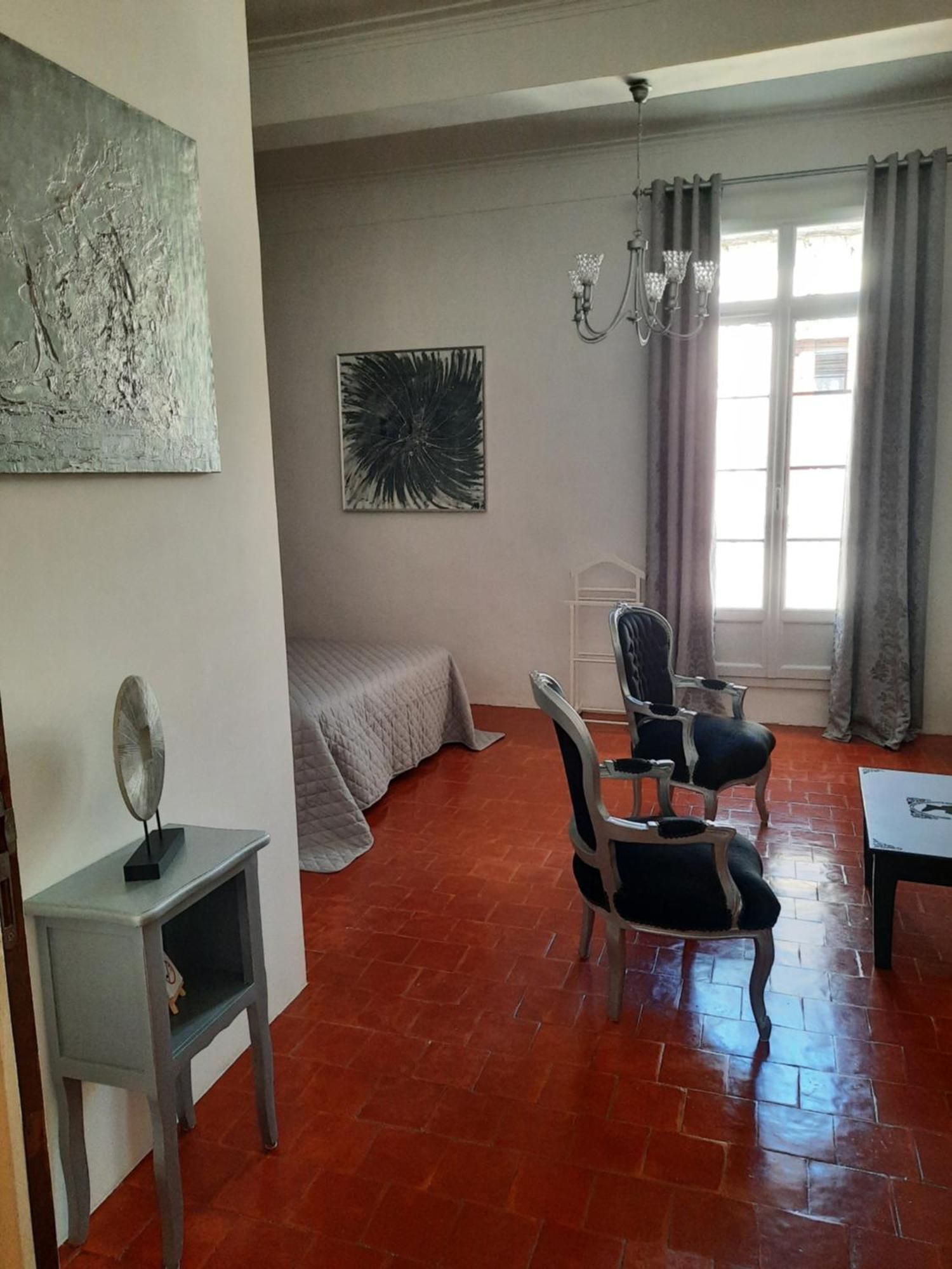 Chambres D'Hotes Belle Vigneronne Montagnac  Bagian luar foto